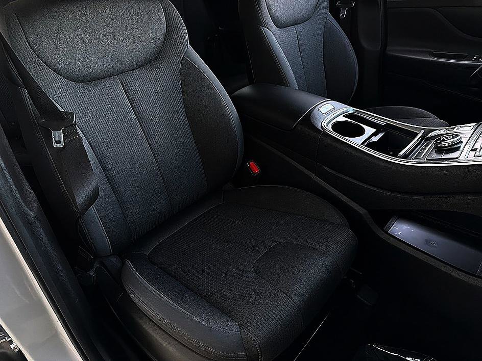 Certified 2023 Hyundai Santa Fe SEL image 21