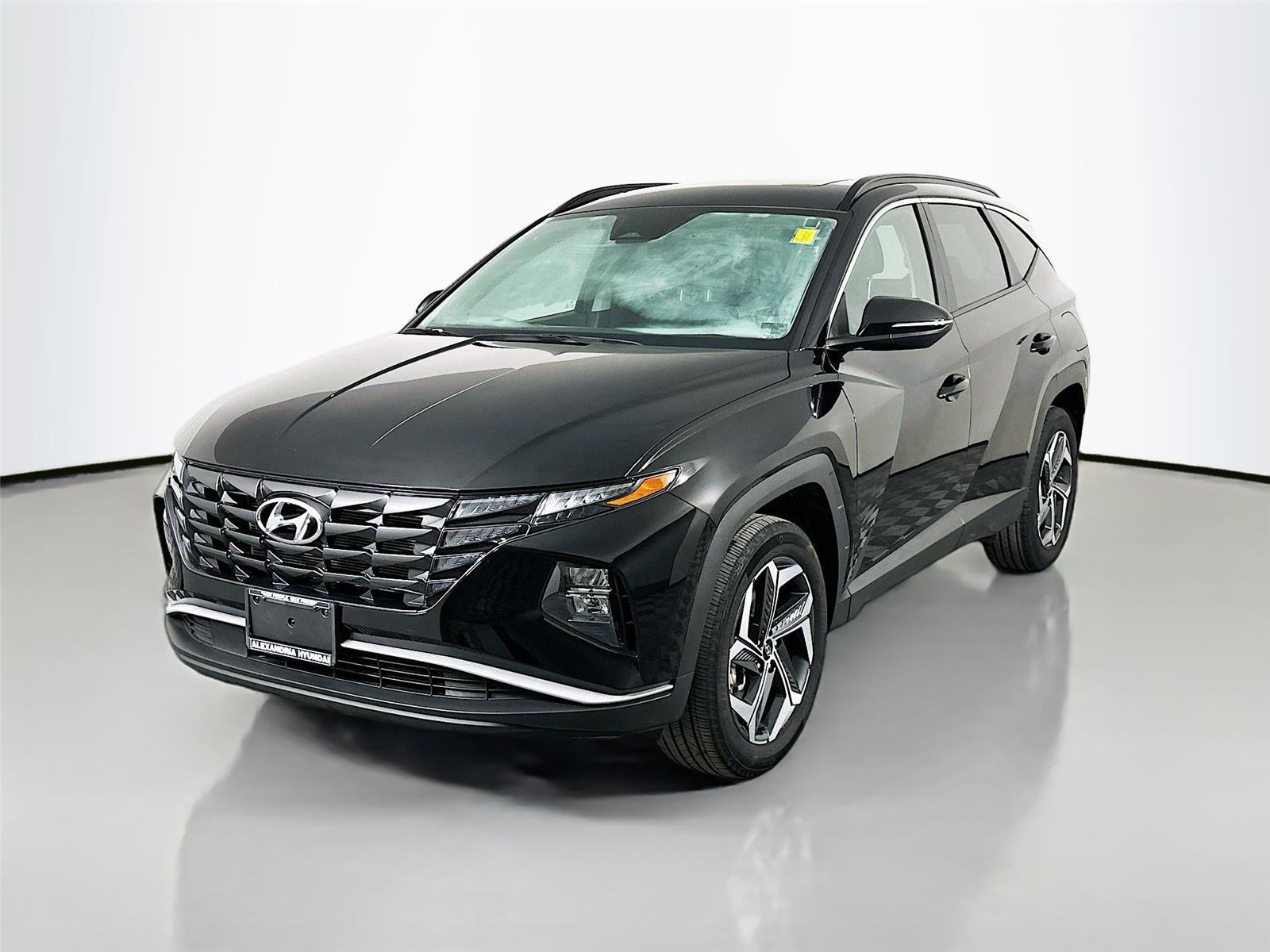 Used 2023 Hyundai Tucson SEL w/ Convenience Package image 3