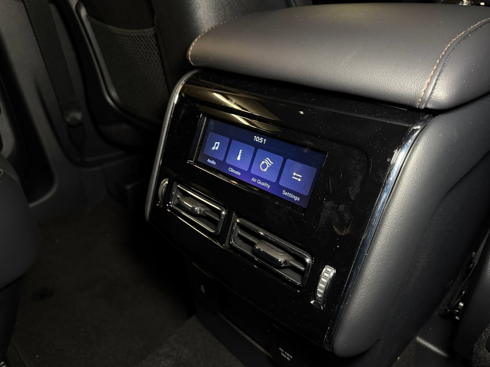 New 2026 Lincoln Aviator AWD image 14