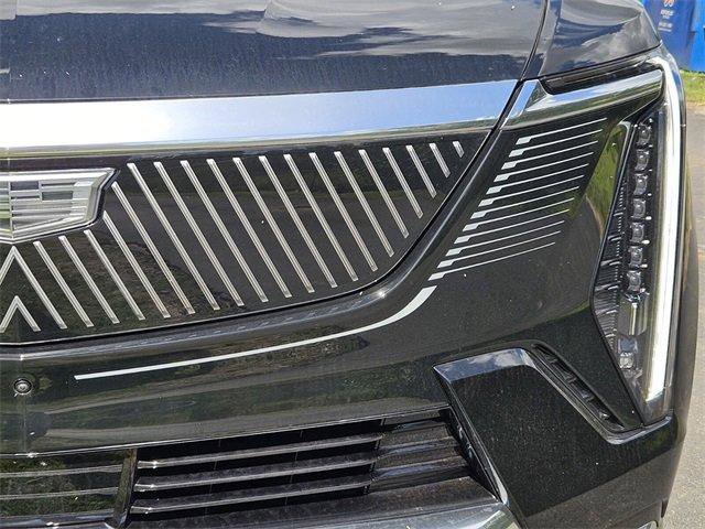 New 2025 Cadillac Escalade IQ Luxury 1 w/ LPO, Radiant Package image 10