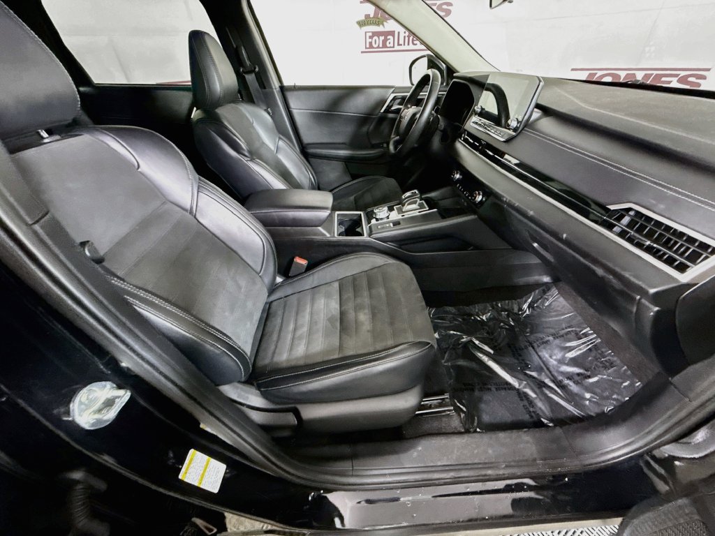 Used 2024 Mitsubishi Outlander SE AWD/4WD image 26