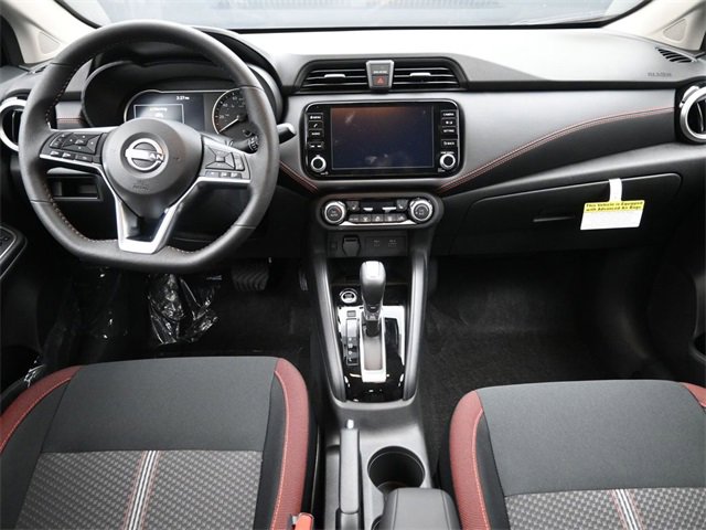 New 2025 Nissan Versa SR w/ Trunk Package image 9