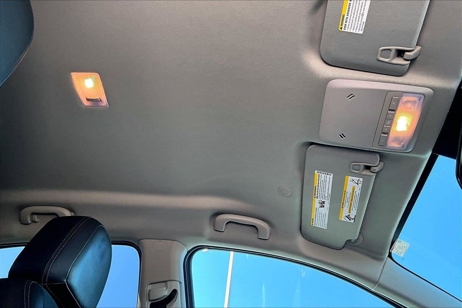 Used 2019 Buick Encore Sport Touring w/ Safety Package FWD image 22