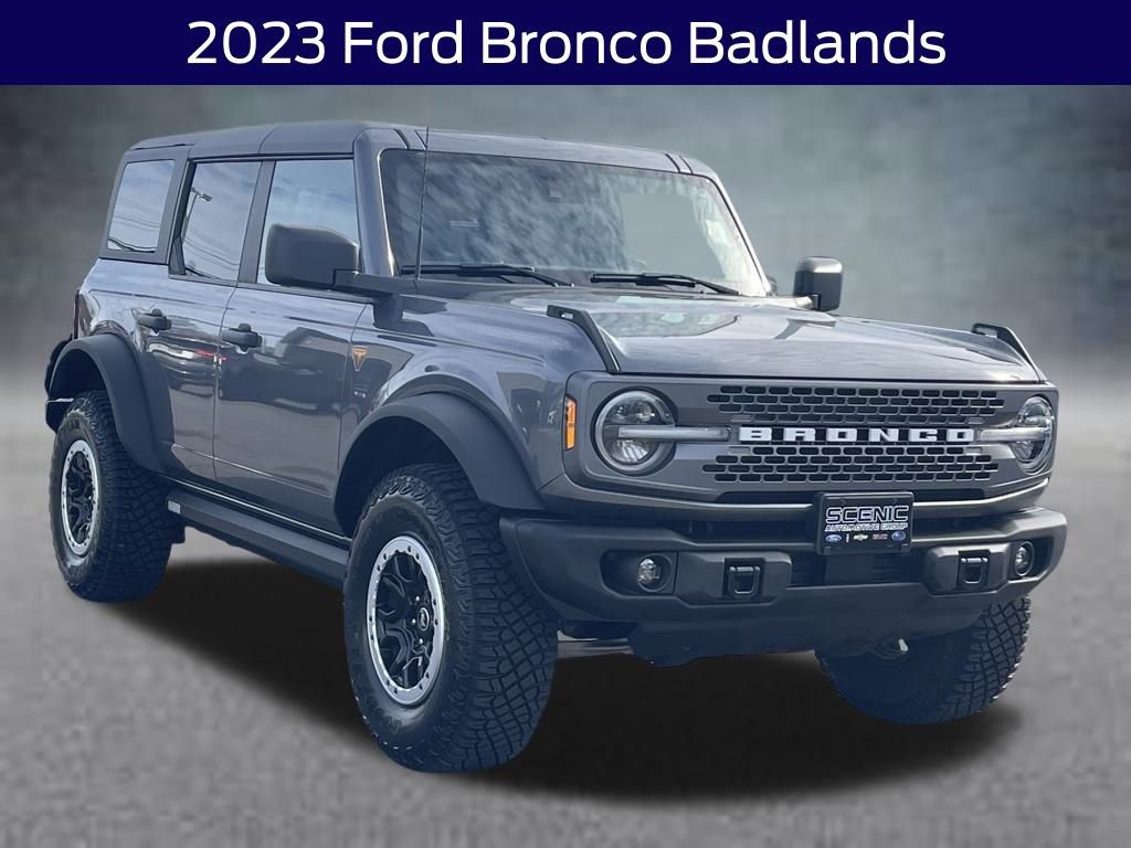 Used 2023 Ford Bronco Badlands w/ Sasquatch Package