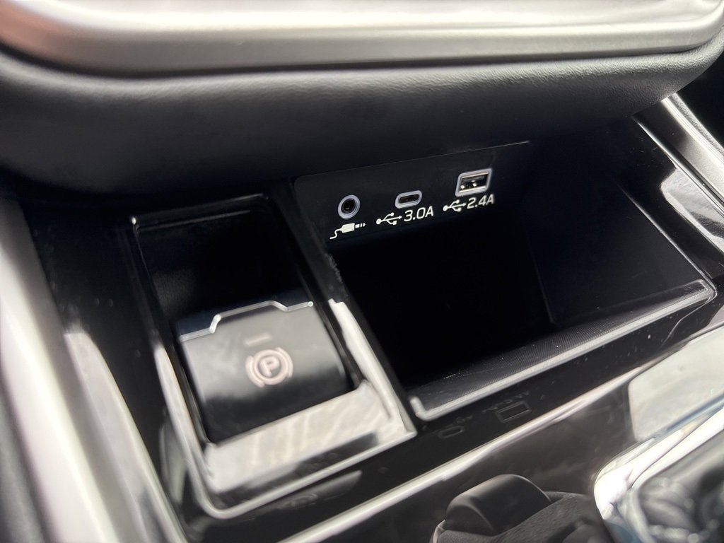 Certified 2024 Subaru Outback Limited image 36