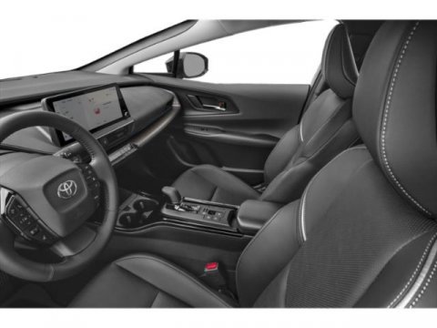 Used 2025 Toyota Prius XLE image 8