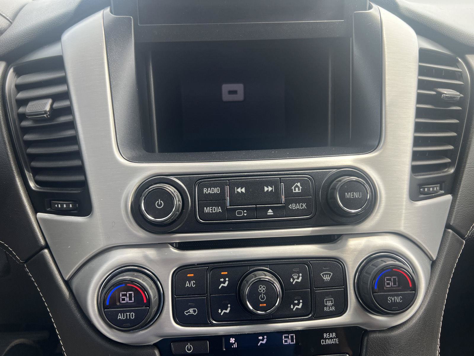 Used 2020 GMC Yukon SLE w/ SLE Value Package AWD/4WD image 28