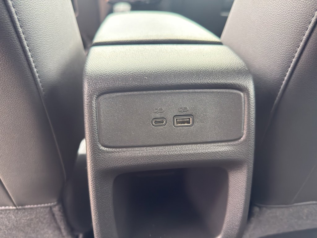 Used 2025 Chevrolet Trax LT w/ Driver Confidence Package FWD image 36