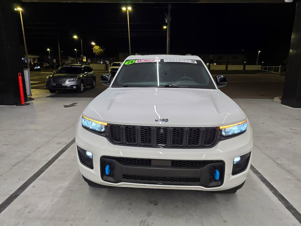 Used 2024 Jeep Grand Cherokee Limited 4xe image 9