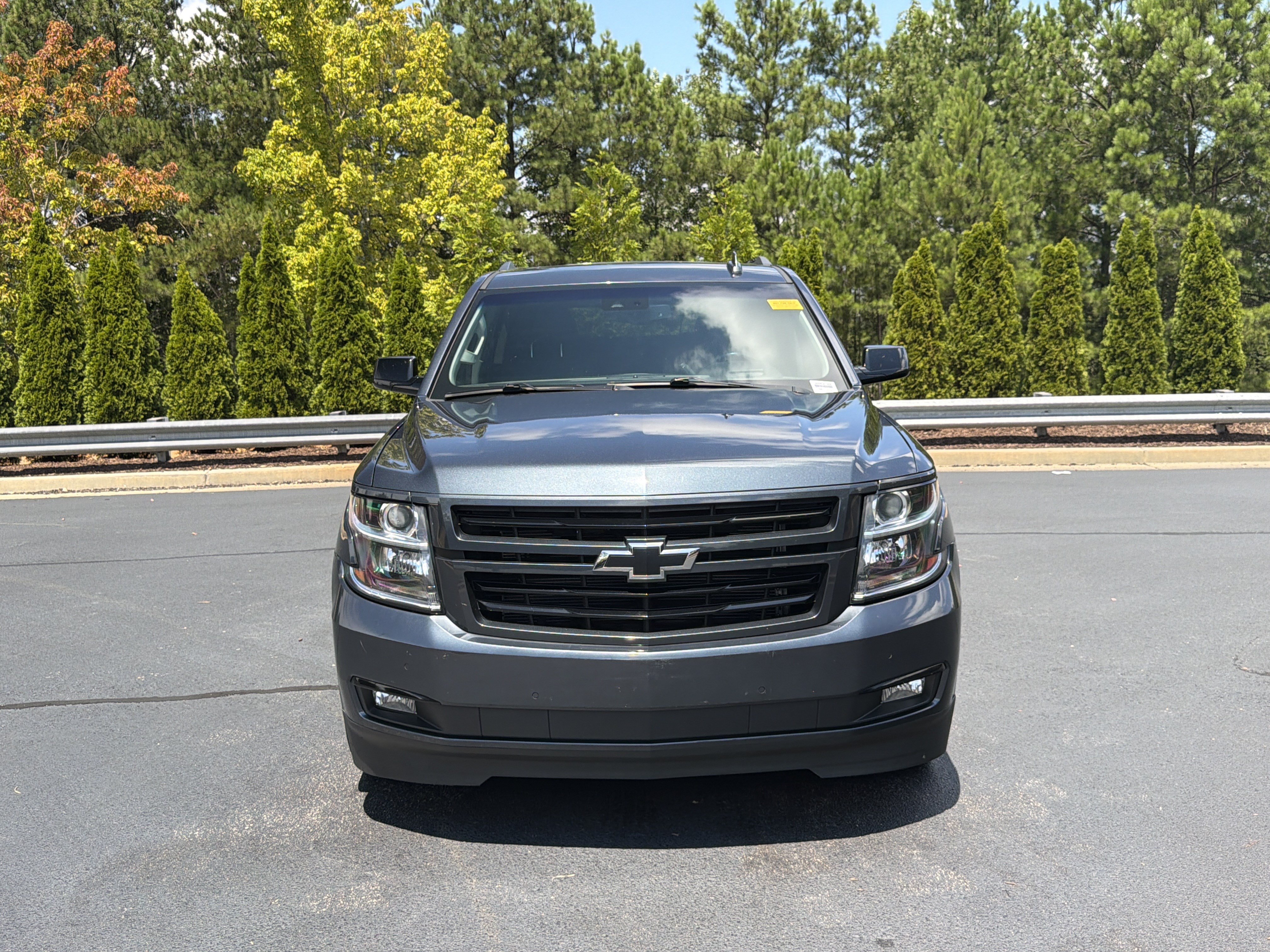 Used 2019 Chevrolet Suburban Premier AWD/4WD image 10