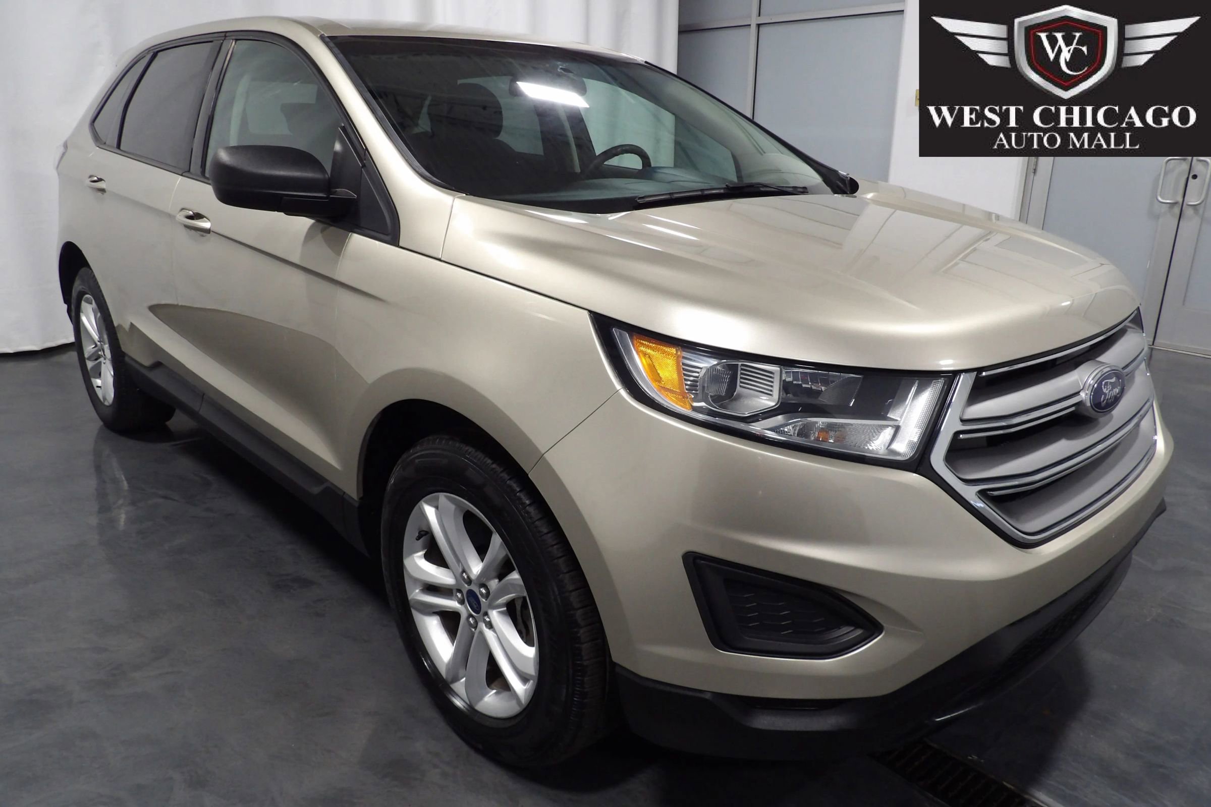 Used 2017 Ford Edge SE AWD/4WD image 1