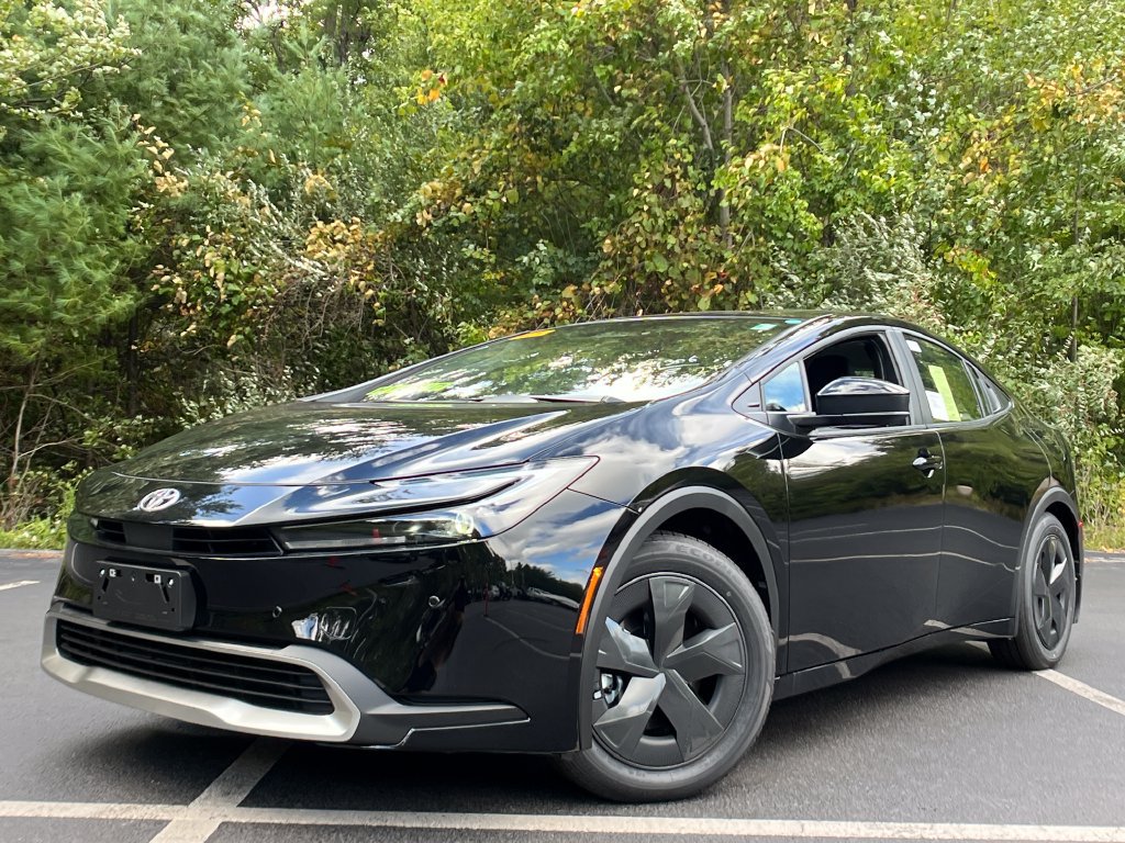 New 2027 Toyota Prius Plug-In Hybrid