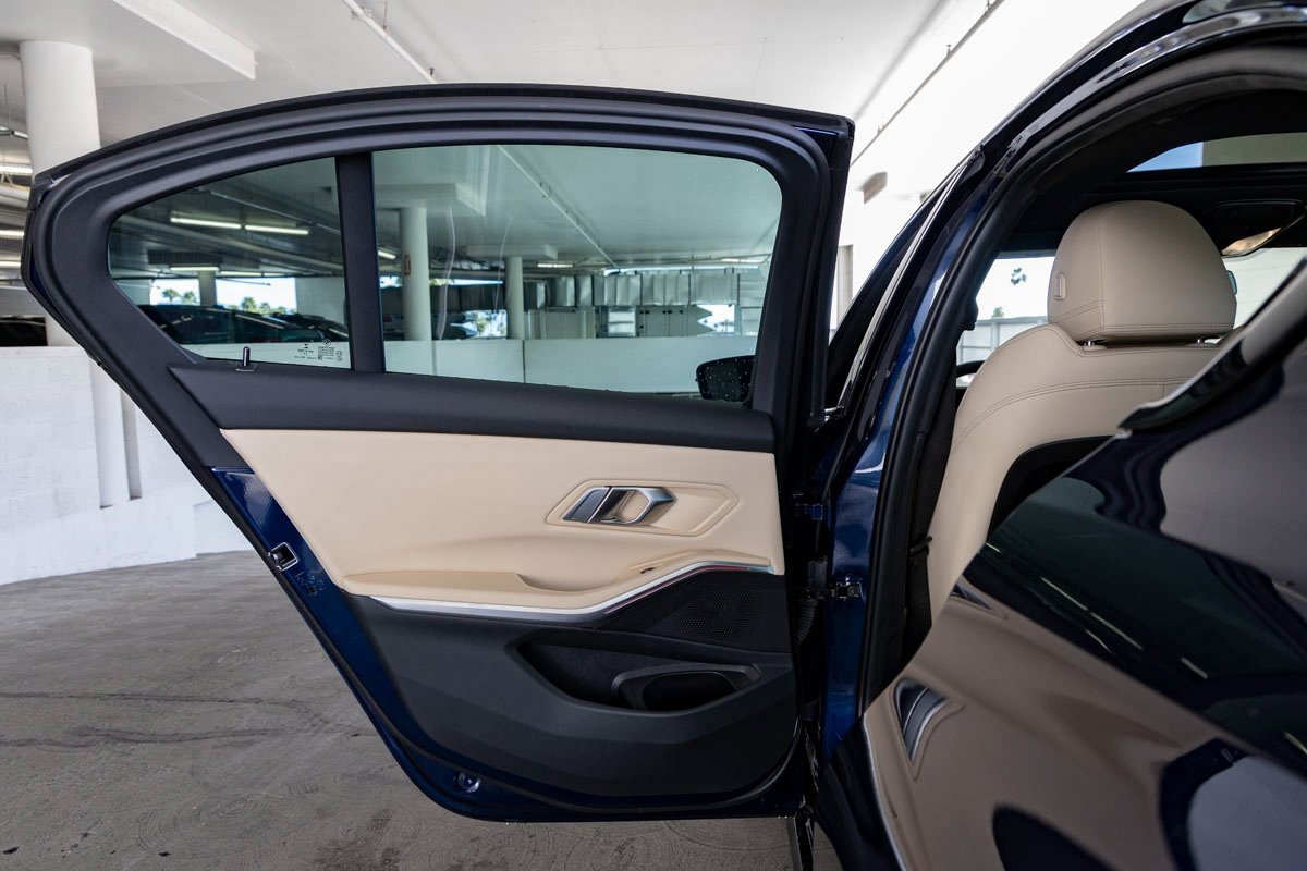 Certified 2023 BMW 330e w/ Premium Package image 19