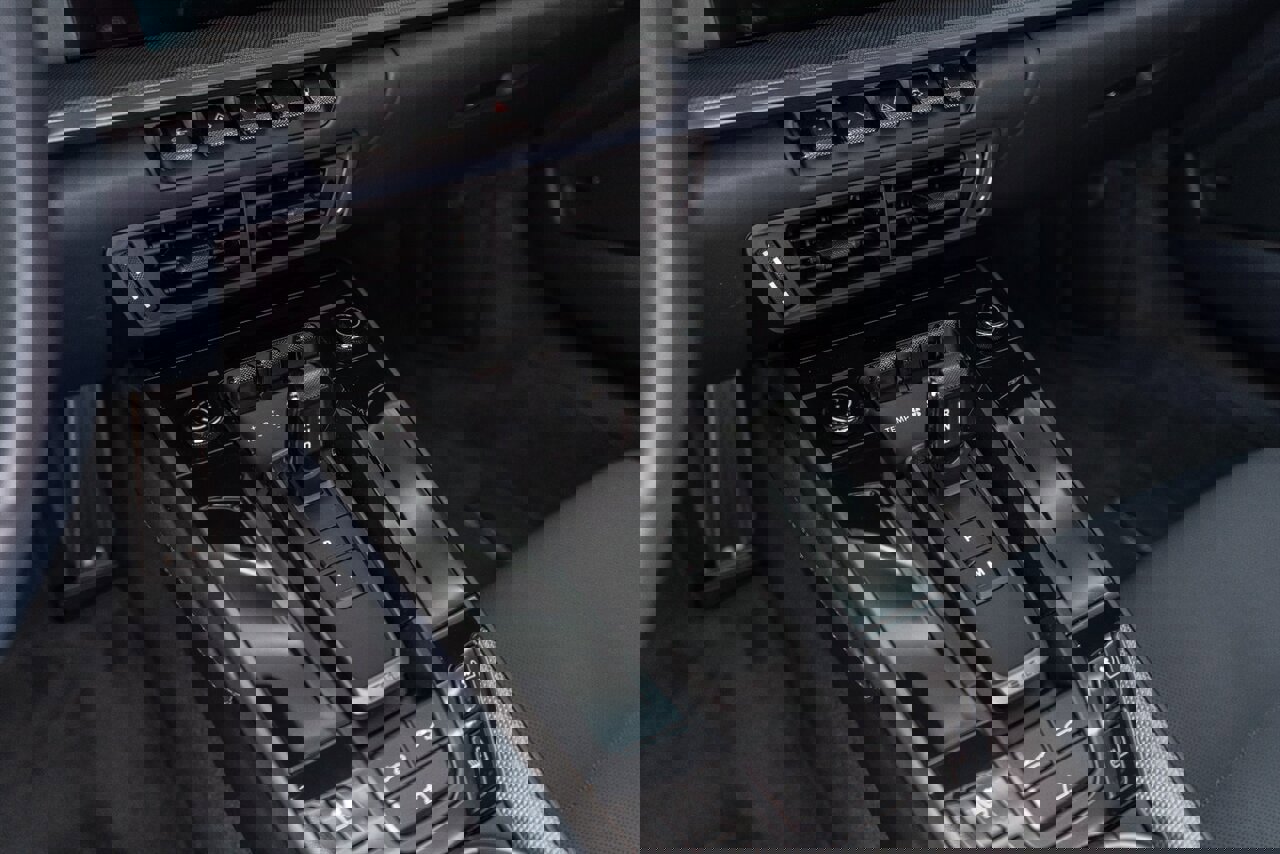 Used 2025 Porsche 911 Carrera w/ Premium Package image 71