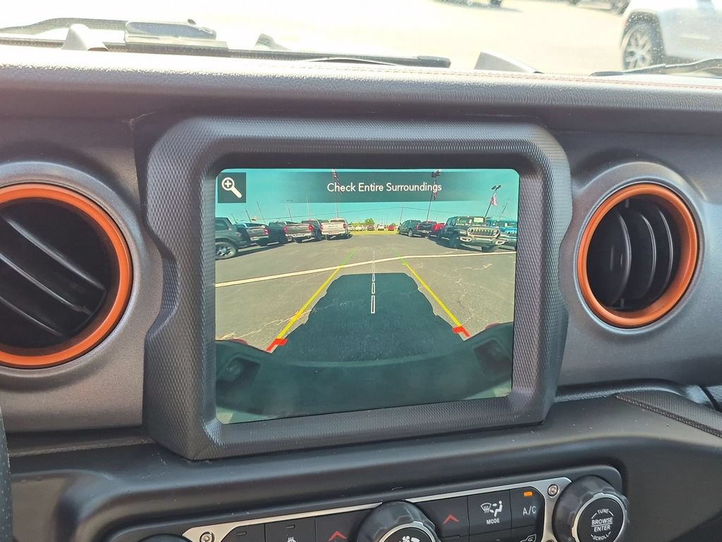 Used 2022 Jeep Gladiator Mojave w/ LED Lighting Group AWD/4WD image 19