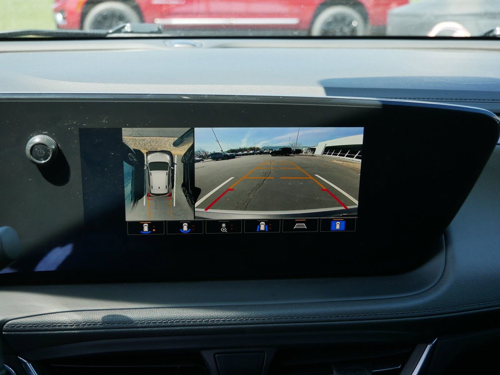 Used 2024 Buick Encore GX Preferred w/ Comfort Package image 22