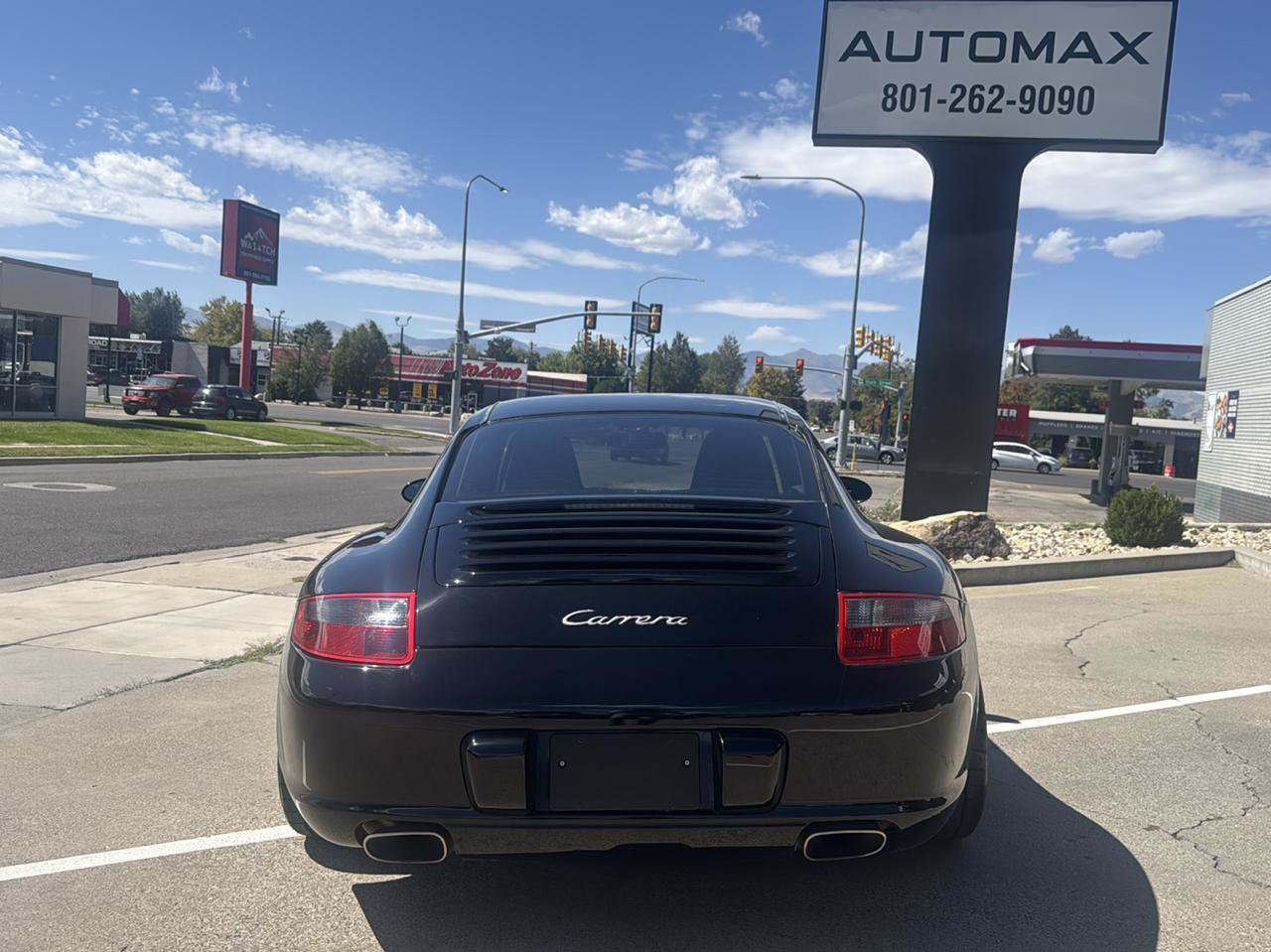 Used 2005 Porsche 911 Carrera RWD image 6