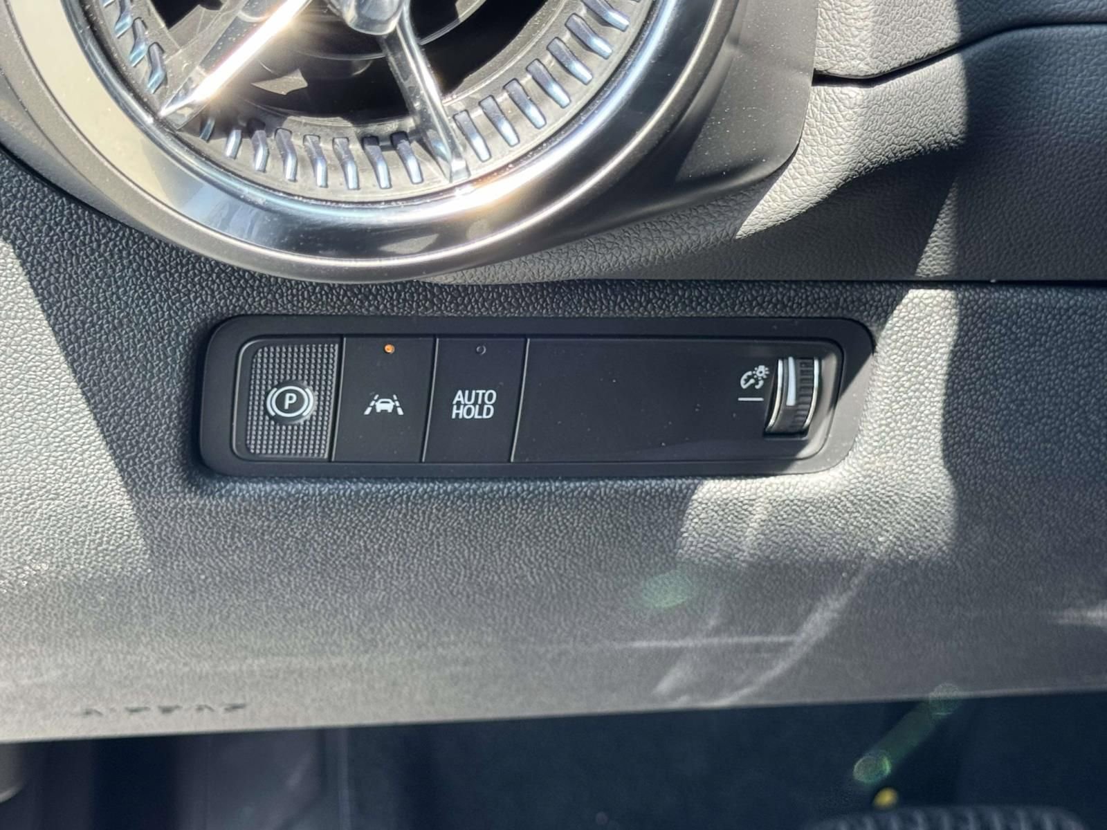 New 2026 Chevrolet Equinox EV LT image 15