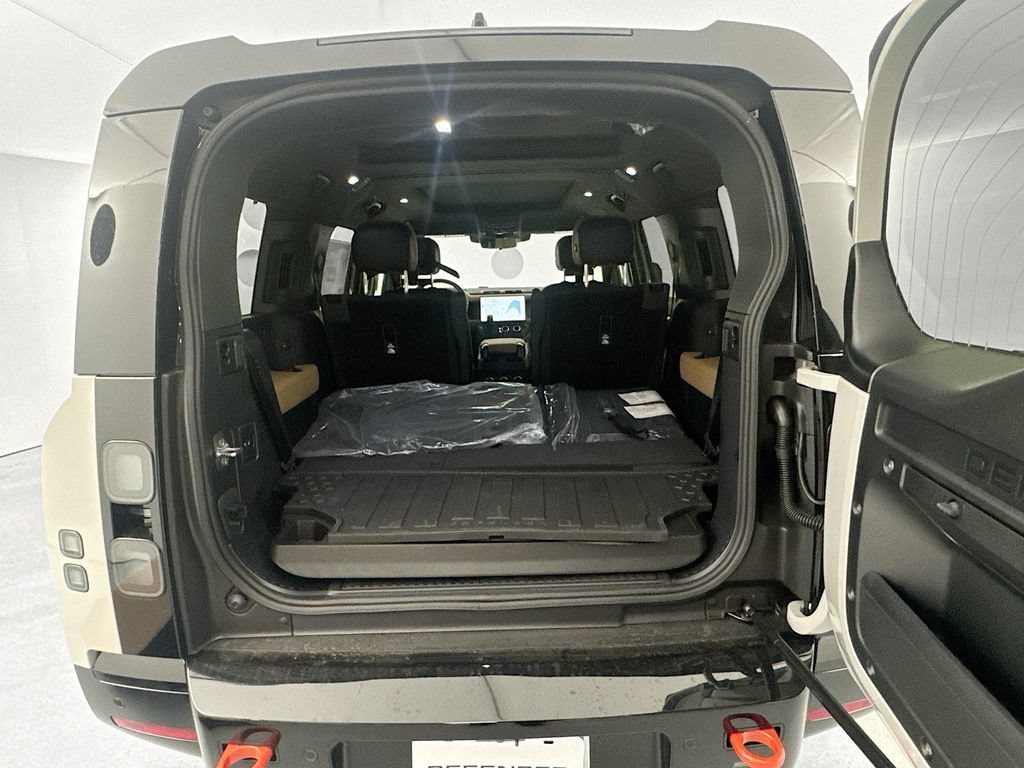 New 2026 Land Rover Defender 130 X AWD/4WD image 27