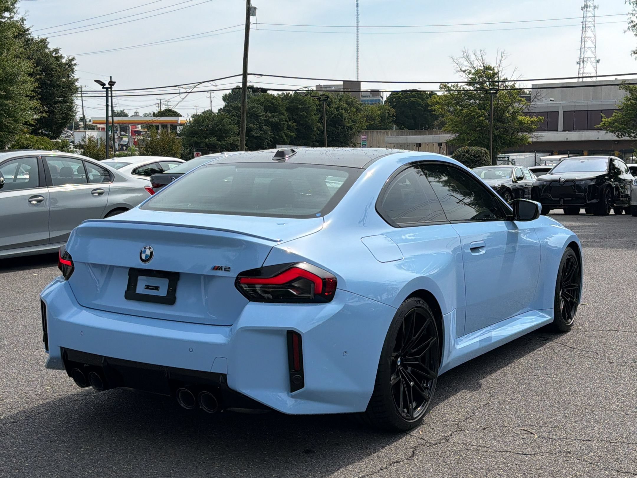 Used 2026 BMW M2 w/ Carbon Package RWD image 9
