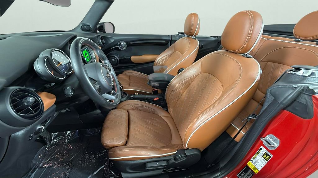 Used 2021 MINI Cooper S w/ Signature Upholstery Package FWD image 17