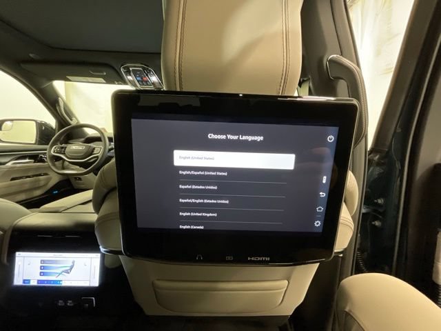 New 2026 Jeep Grand Wagoneer Summit w/ Rear Seat Video Group I AWD/4WD image 27