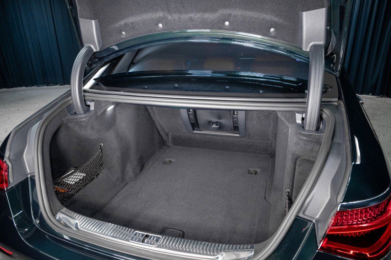 New 2026 Mercedes-Benz S 500 4MATIC image 6