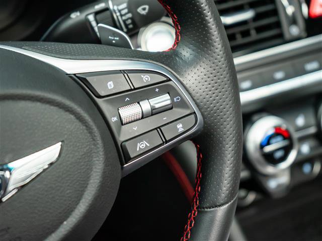 Used 2023 Genesis G70 2.0T w/ Sport Prestige Package RWD image 23