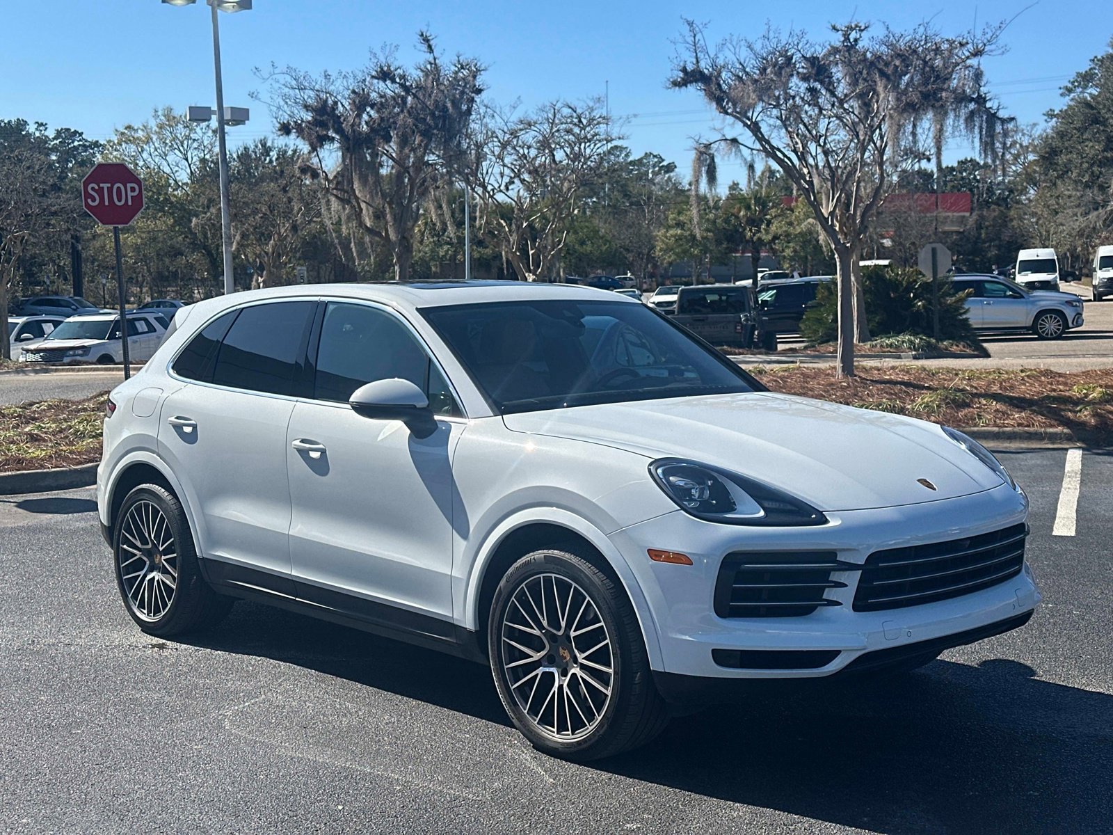 Certified 2023 Porsche Cayenne image 7