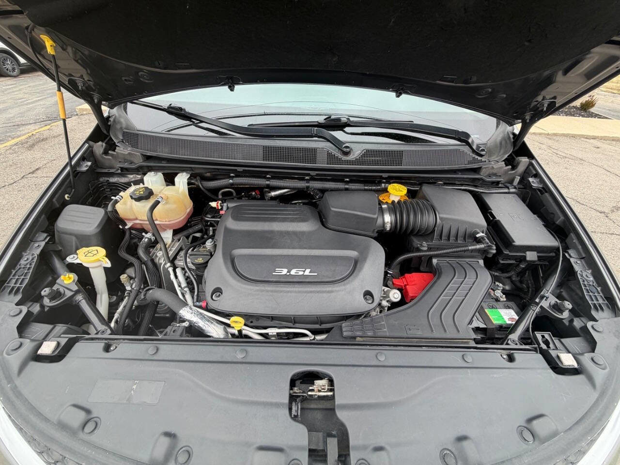 Used 2017 Chrysler Pacifica Touring image 23