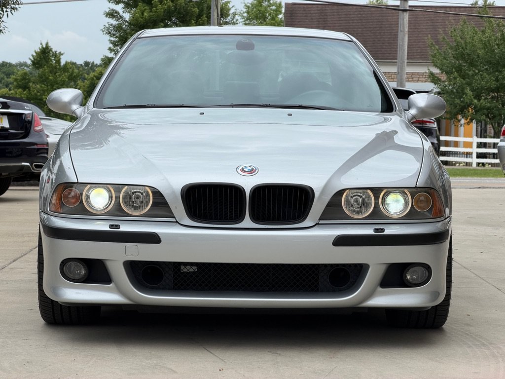Used 2002 BMW M5 RWD image 4