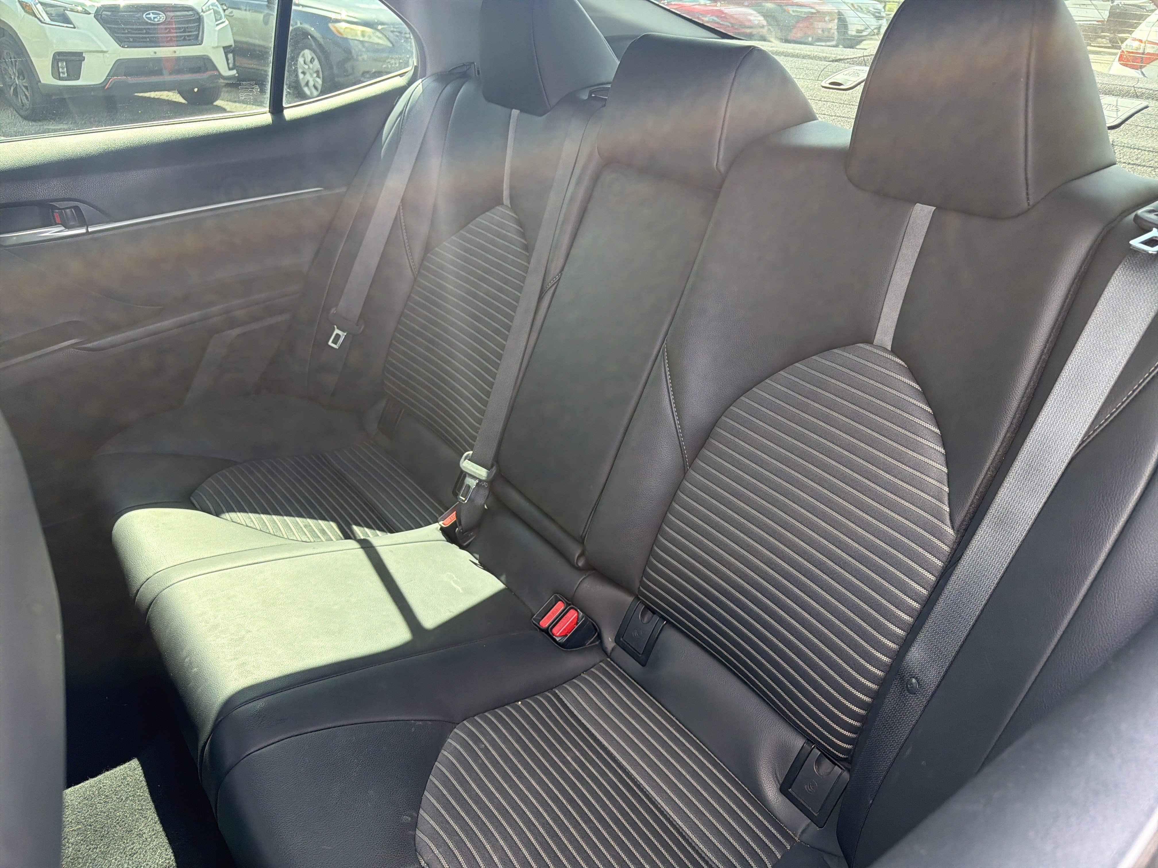 Used 2024 Toyota Camry SE FWD image 11