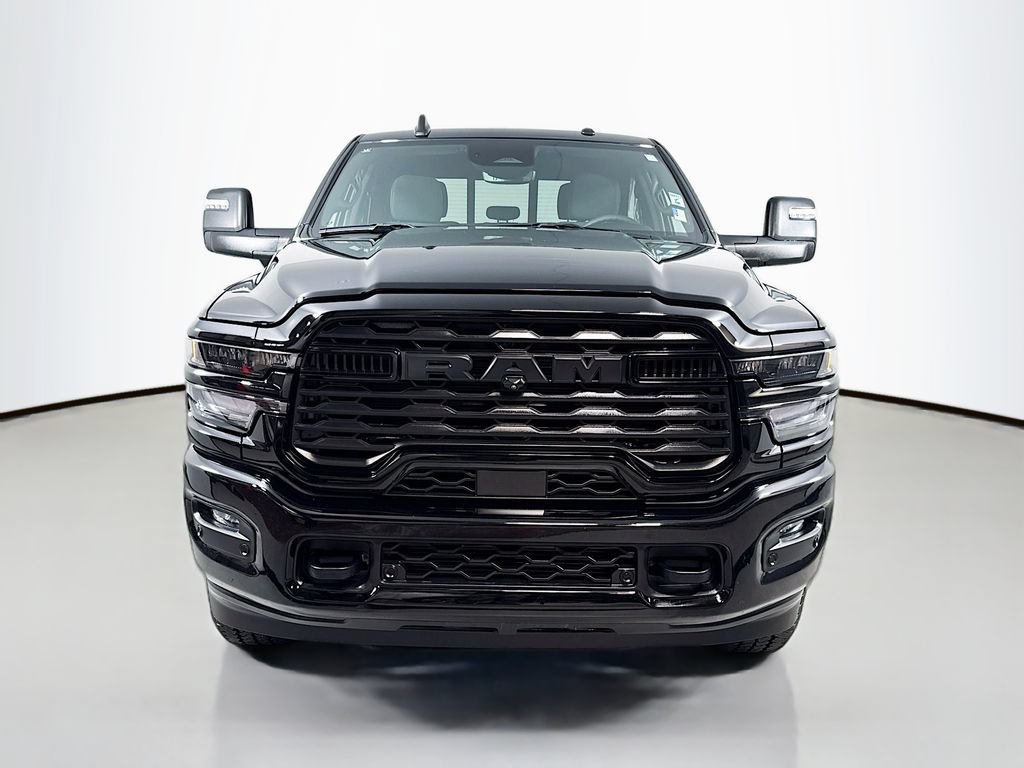 Used 2025 RAM 3500 Big Horn AWD/4WD image 2