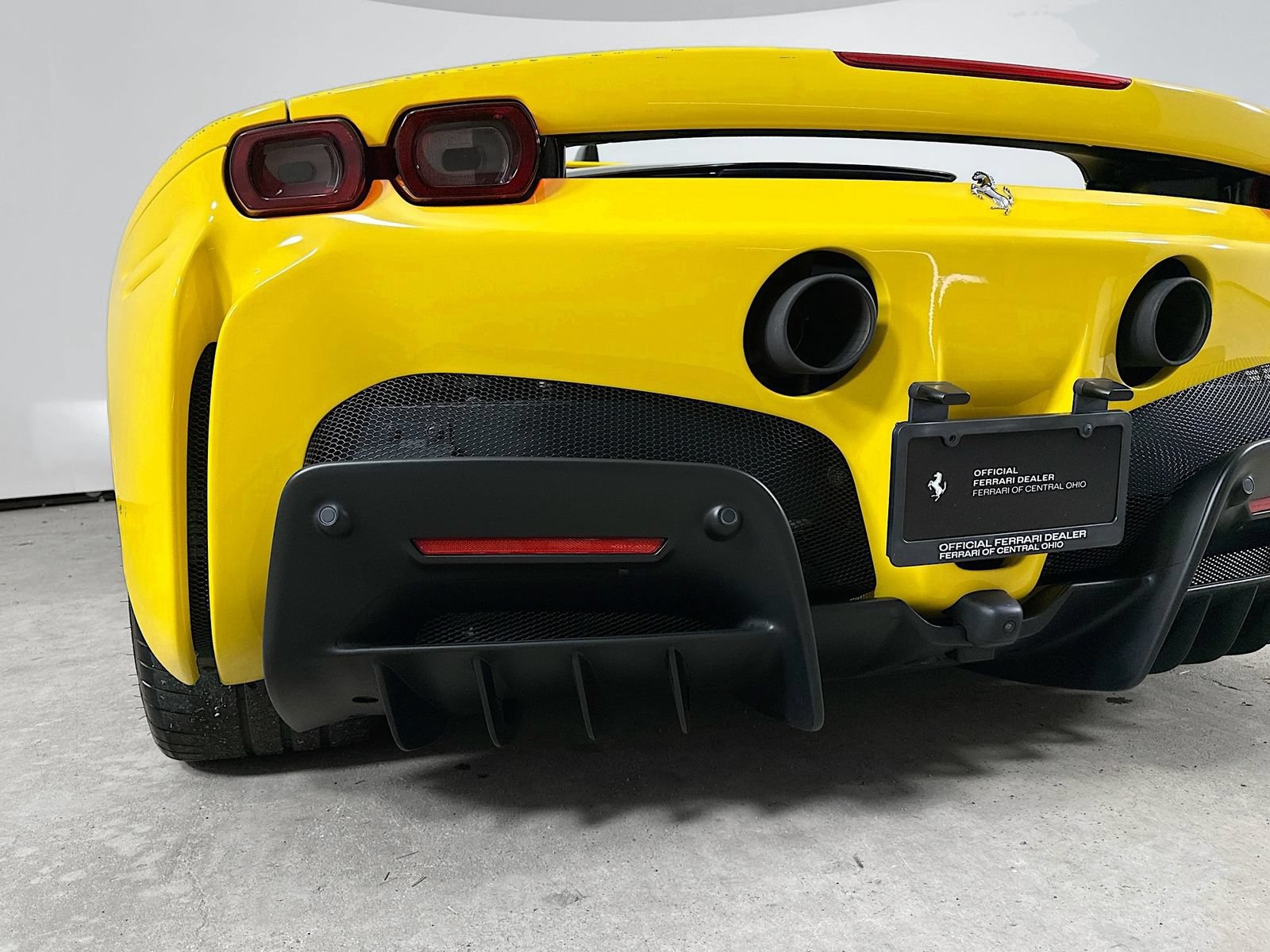 Used 2022 Ferrari SF90 Stradale AWD/4WD image 59