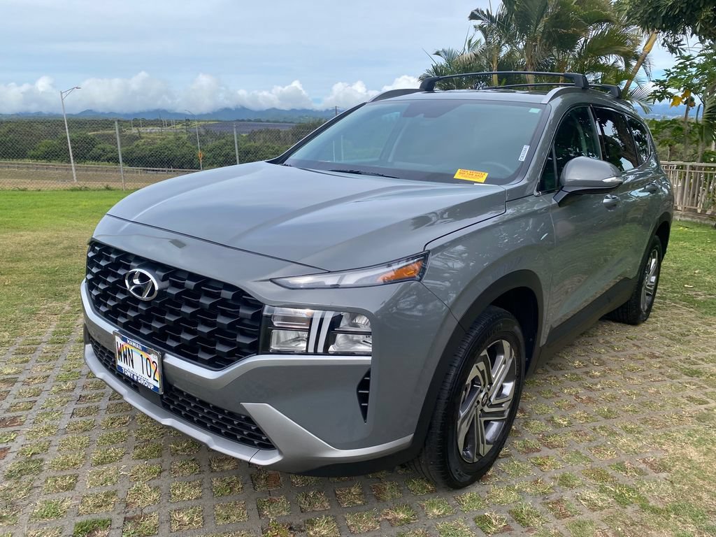 Used 2023 Hyundai Santa Fe SEL FWD image 3