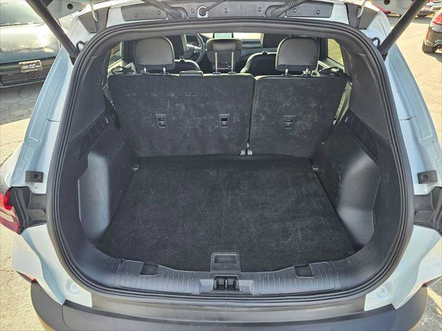 Used 2025 Ford Escape ST-Line Select AWD/4WD image 14