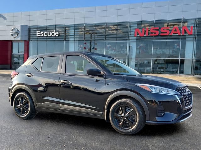Certified 2023 Nissan Kicks S