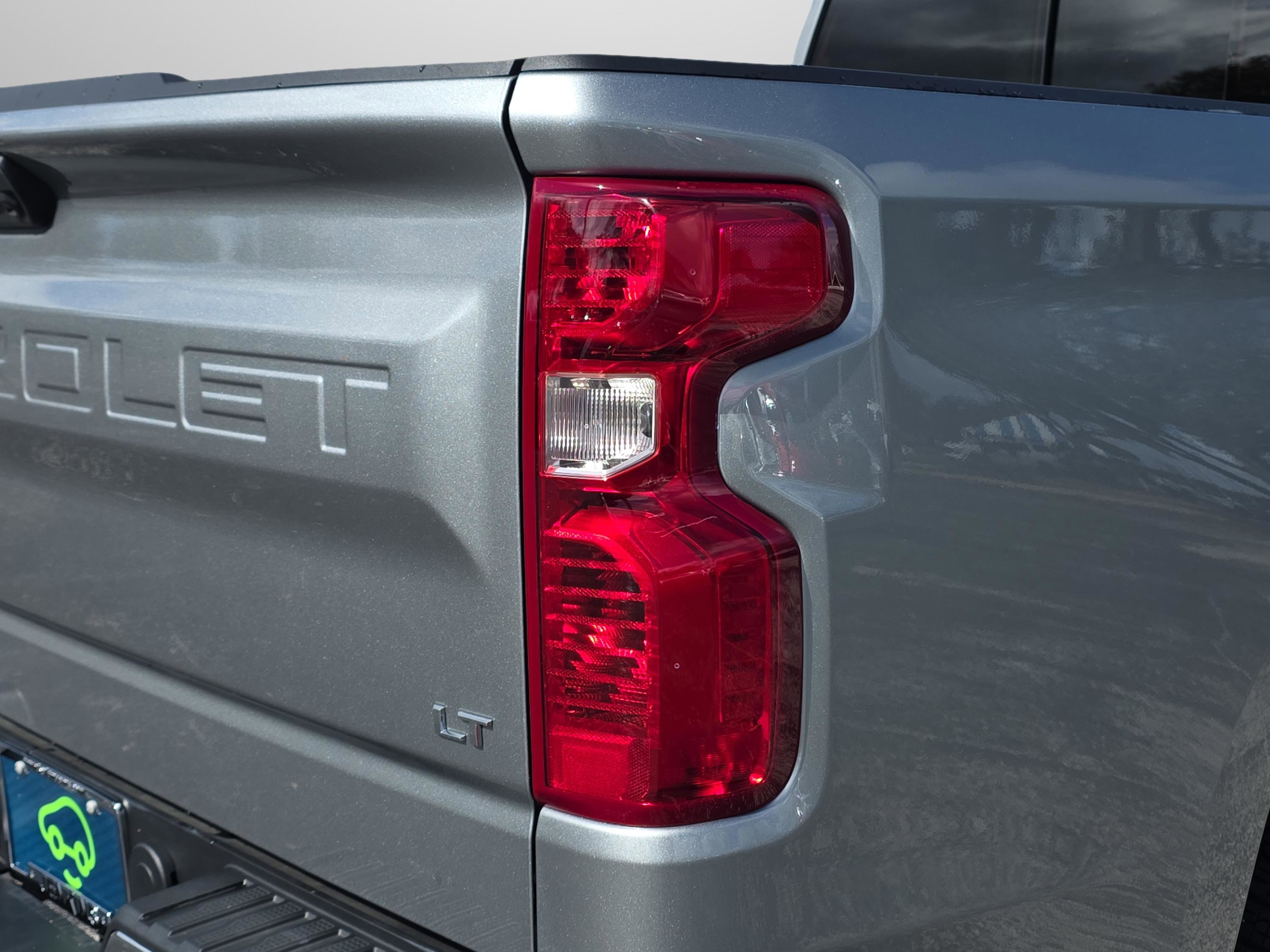 Used 2025 Chevrolet Silverado 1500 LT w/ Z71 Off-Road Package image 15