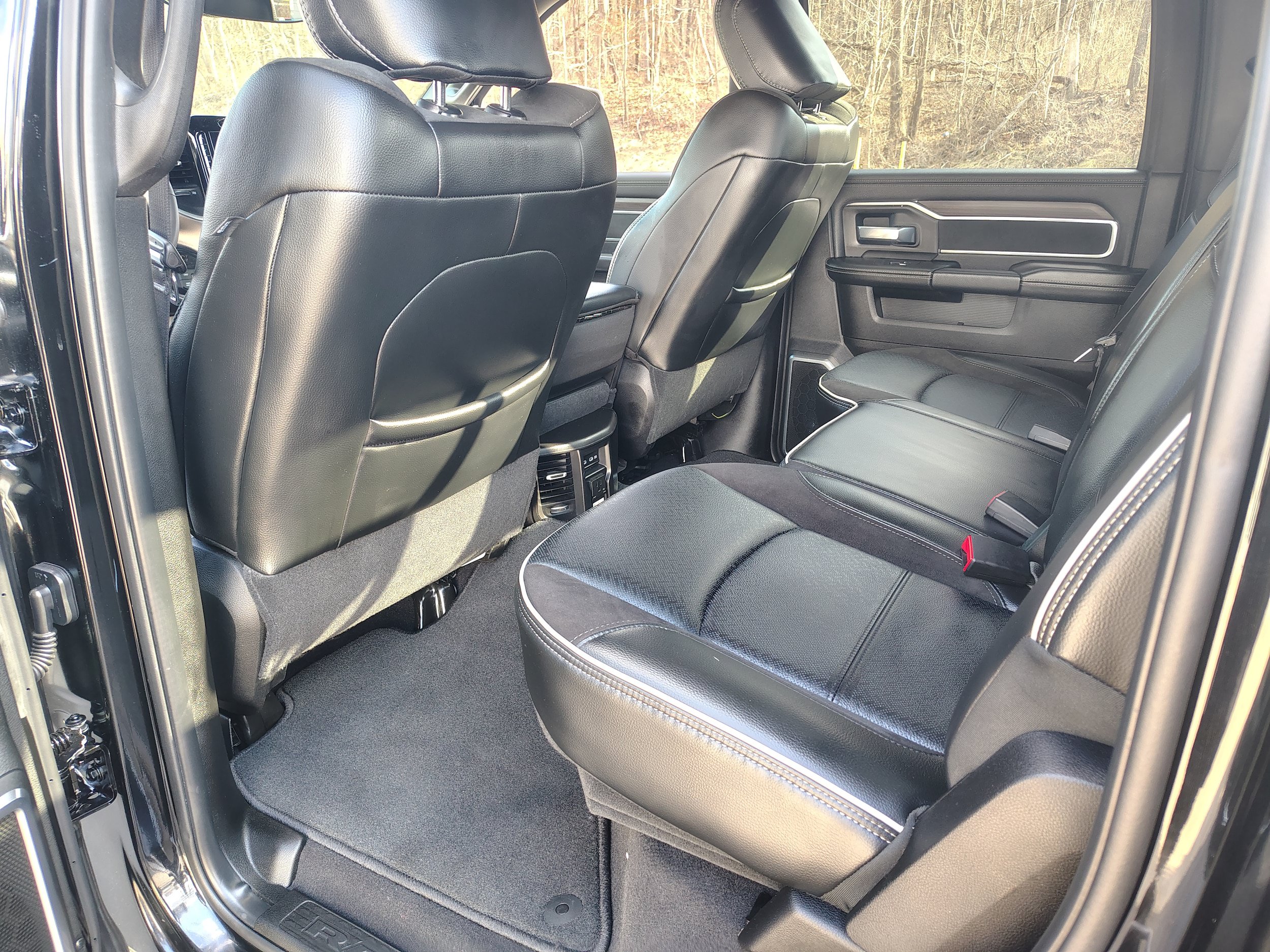 Certified 2026 RAM 2500 Laramie AWD/4WD image 22