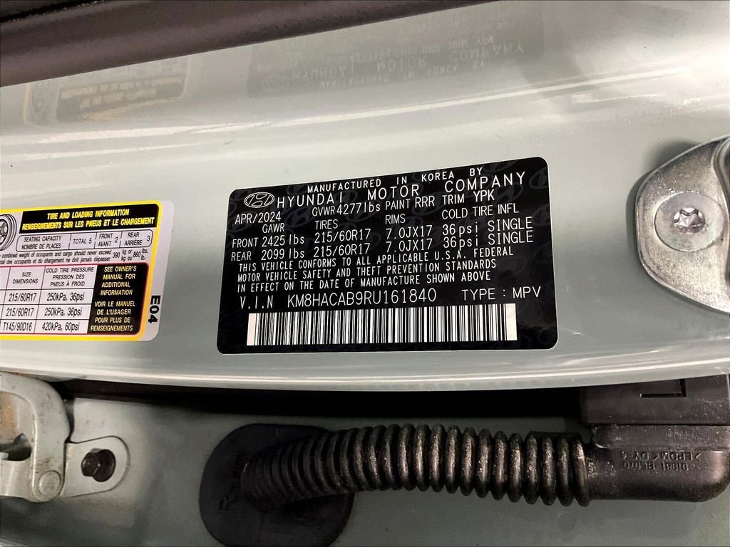 Certified 2024 Hyundai Kona SE AWD/4WD image 35