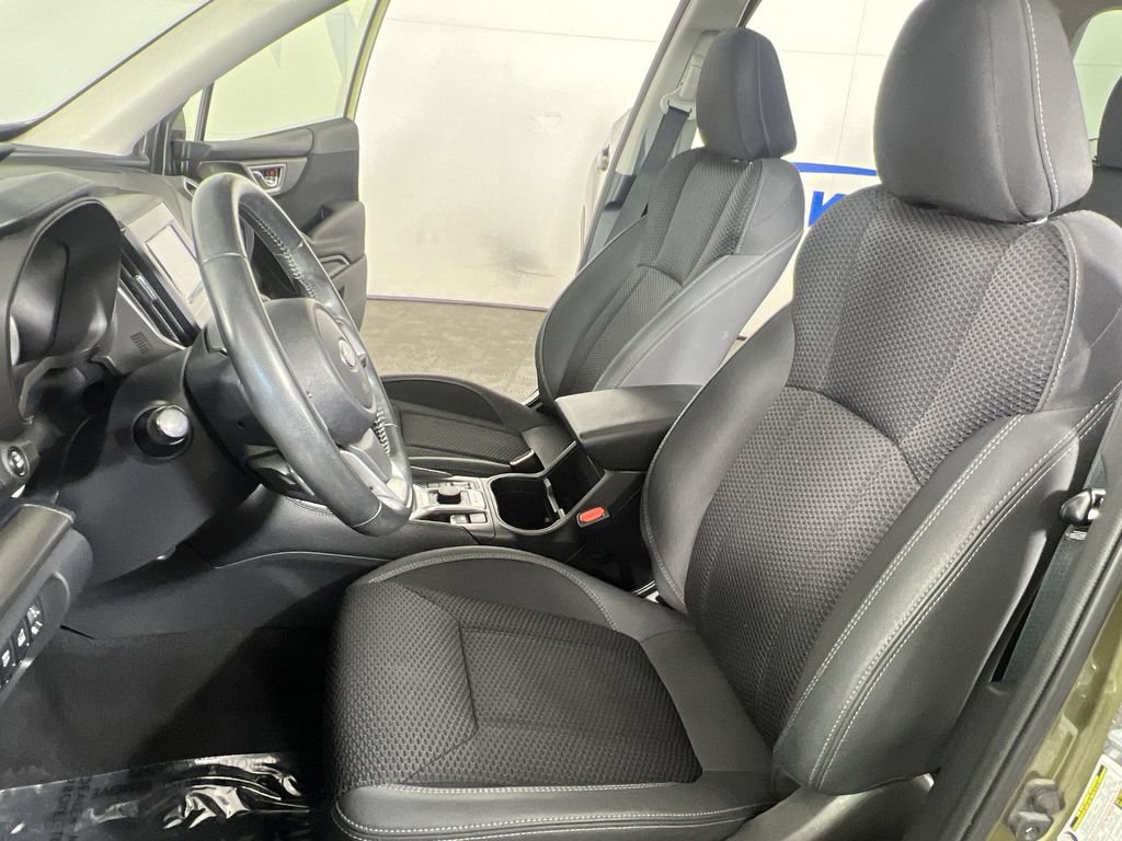 Used 2024 Subaru Forester Premium AWD/4WD image 20