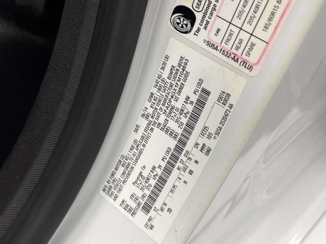 Used 2015 Ford Fiesta ST FWD image 27