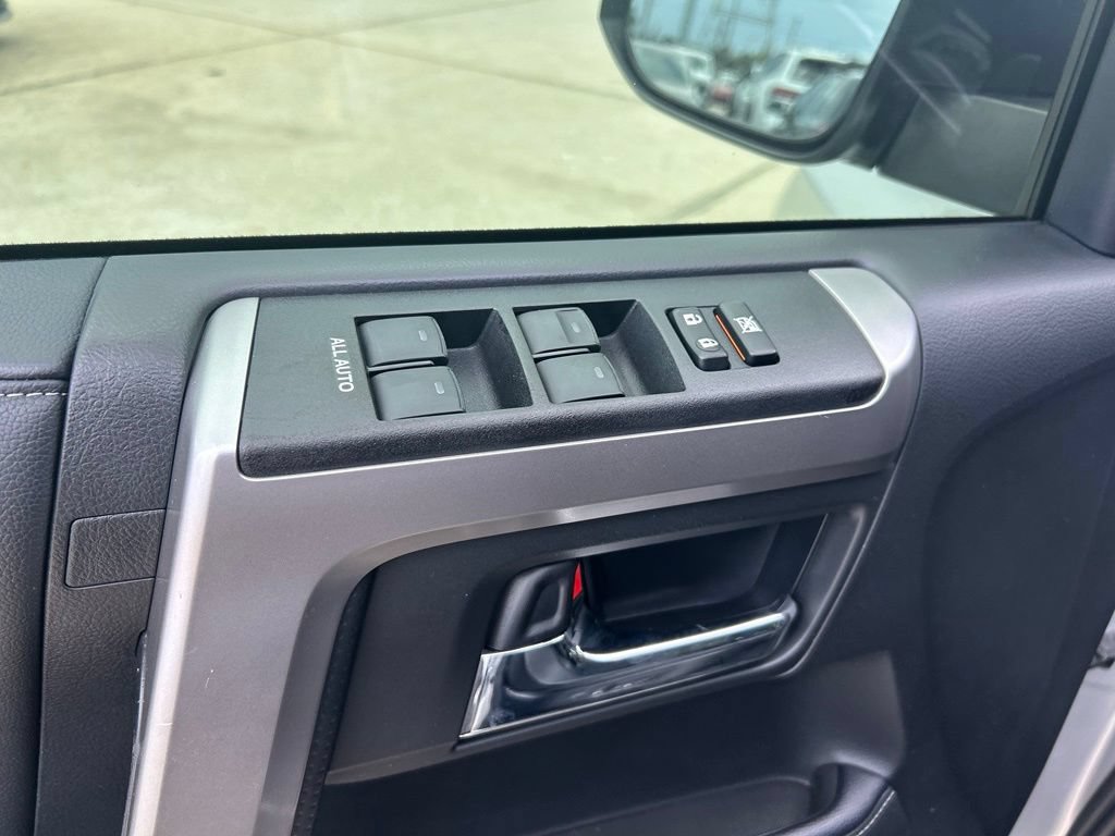 Used 2021 Toyota 4Runner SR5 Premium w/ Moonroof Package RWD image 42
