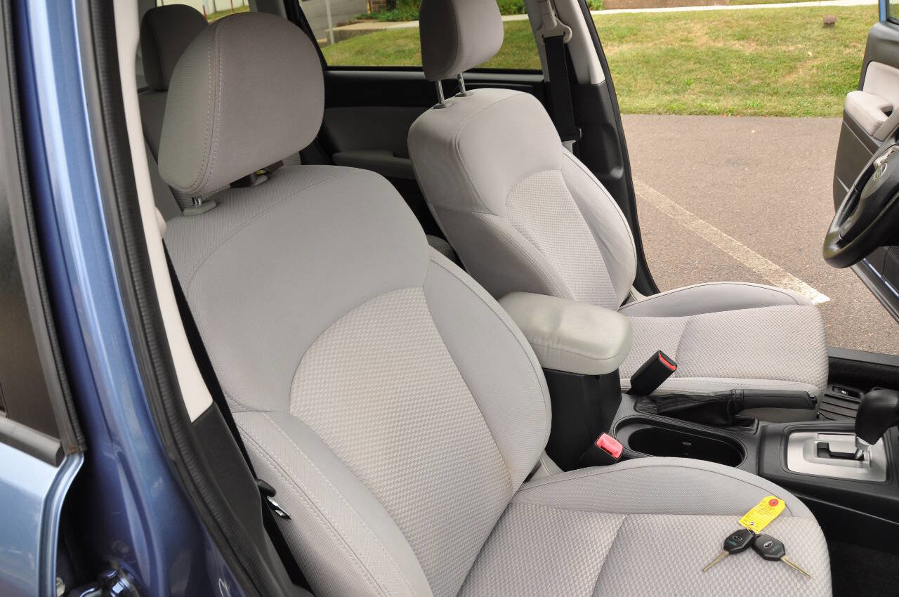 Used 2015 Subaru Forester 2.5i Premium w/ All-Weather Package image 21
