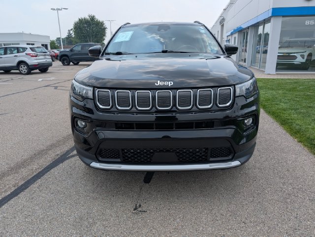 Used 2022 Jeep Compass Limited AWD/4WD image 26