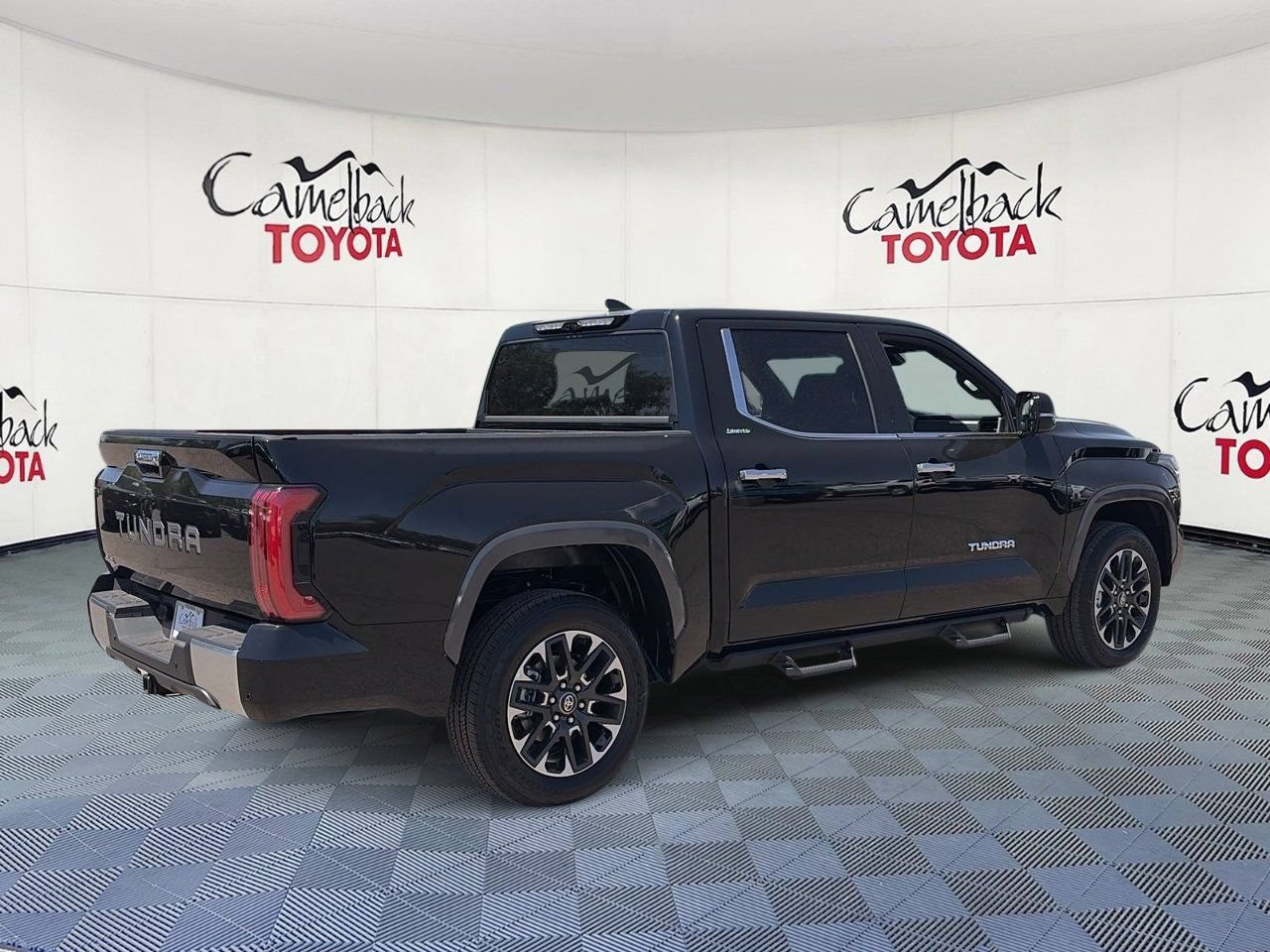 New 2026 Toyota Tundra Limited AWD/4WD image 8