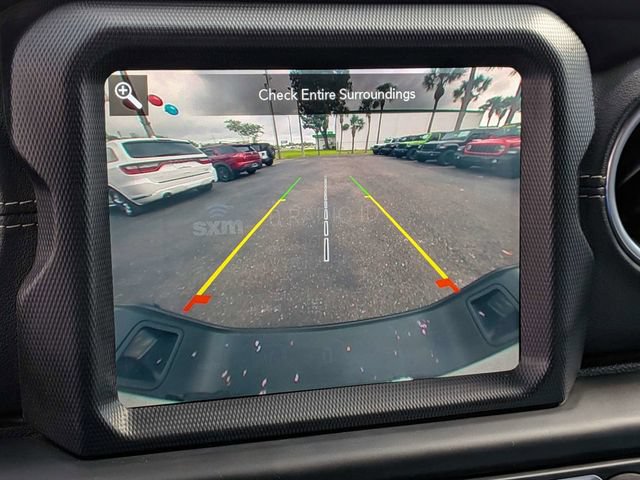 Used 2020 Jeep Gladiator Overland AWD/4WD image 19