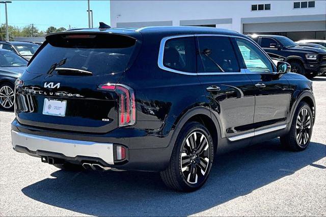 Used 2024 Kia Telluride SX Prestige w/ Towing Package image 5