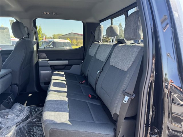 New 2026 Ford F250 XLT w/ XLT Premium Package image 15