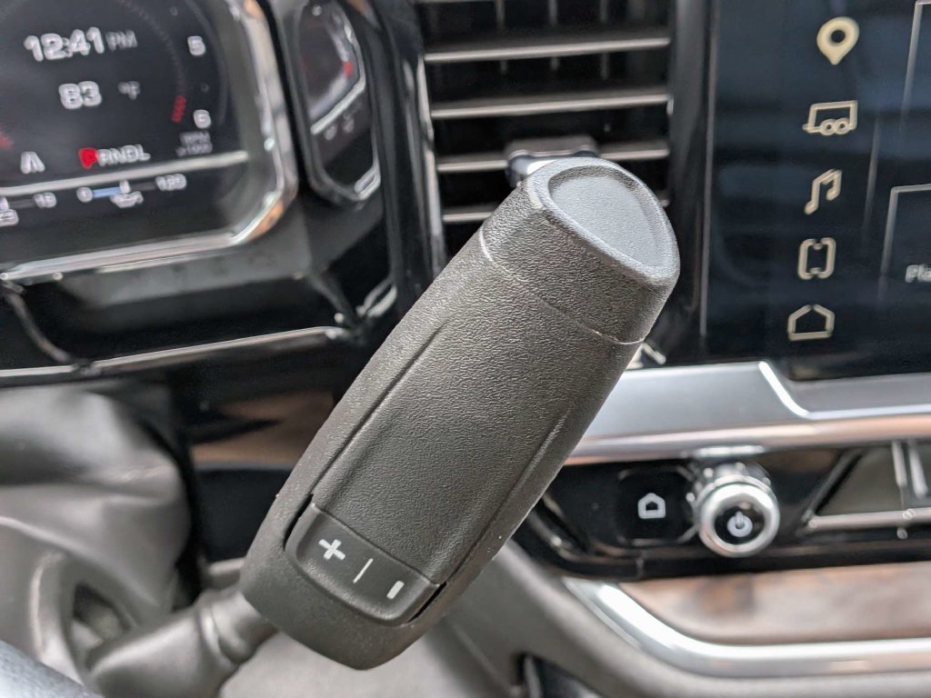 Used 2025 GMC Sierra 1500 SLT RWD image 25